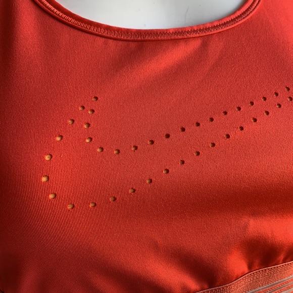 Pink Nike Sports Bra Large - Picture 2 of 8